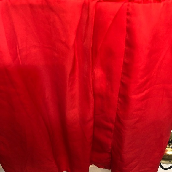 BCBGeneration size 12 silky red deep V front & open back pockets - Picture 5 of 13